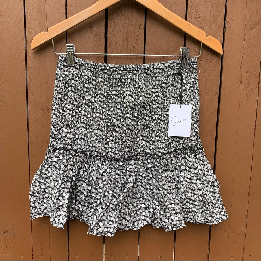 Japna | Black and White Floral Skirt NWT Size Medium